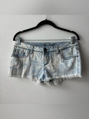 Freestyle Revolution Light Blue Tie-Dye Denim Frayed Hem Shorts